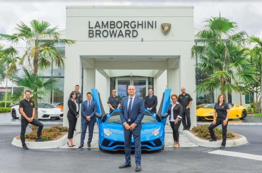 Warren Henry Auto Group receives 2021 CarGurus Top Rated Dealer Award