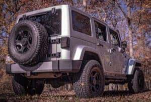 silver jeep wrangler