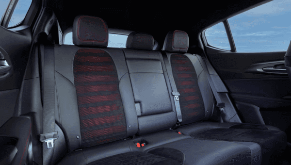 2025 Dodge Hornet seating