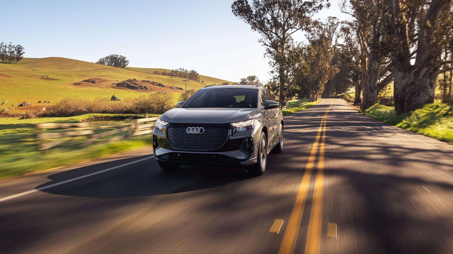 2025 Audi Q4 e-tron Performance