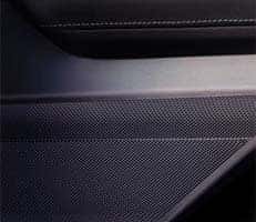 23-SPEAKER AKG* STUDIO AUDIO SYSTEM

