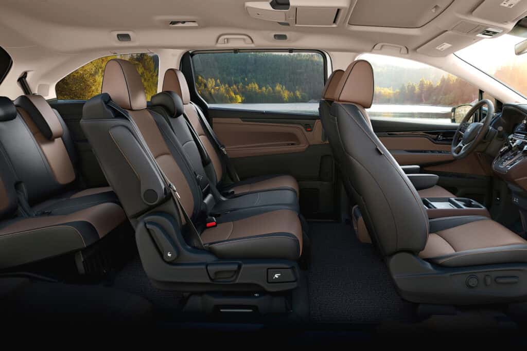 2026-Honda-Odyssey-interior-side-view