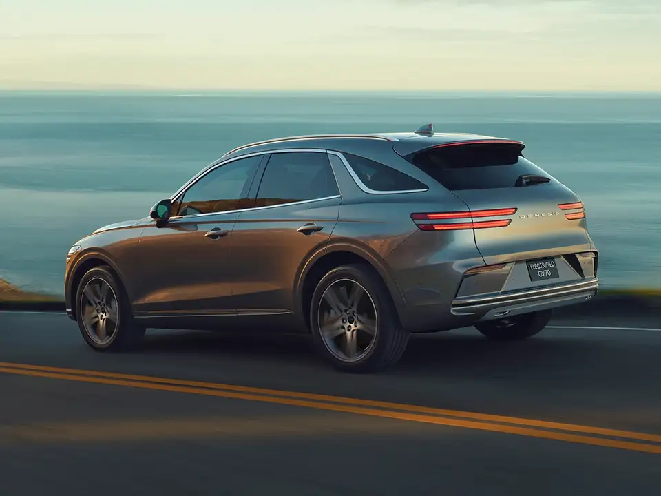 2027 eGV70 Performance