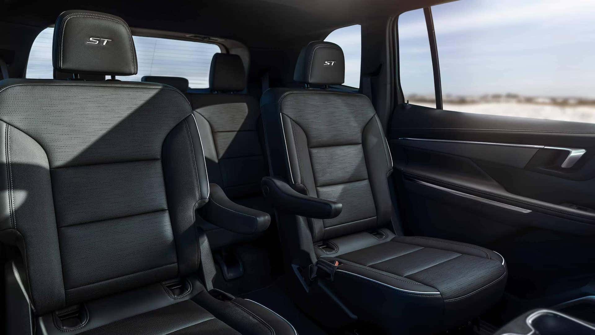 2027 Buick Enclave interior space and cargo