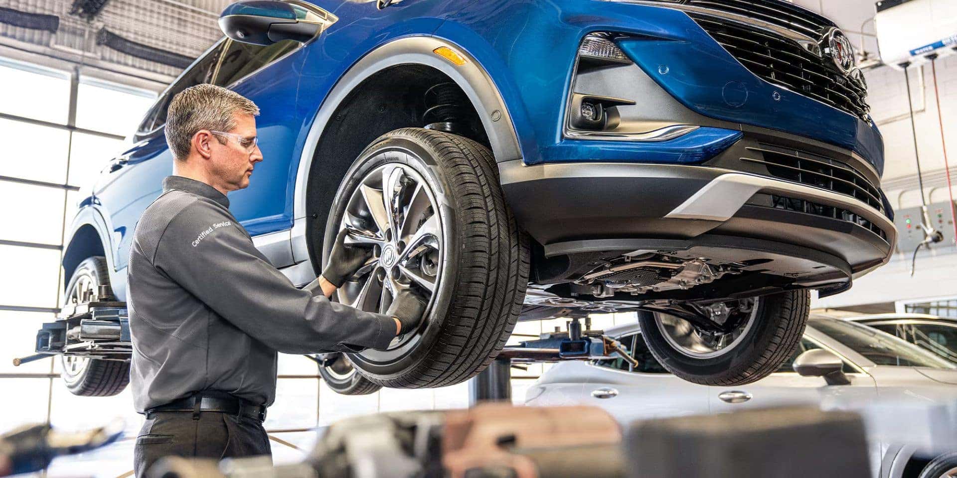2027 Buick Enclave tire rotation service