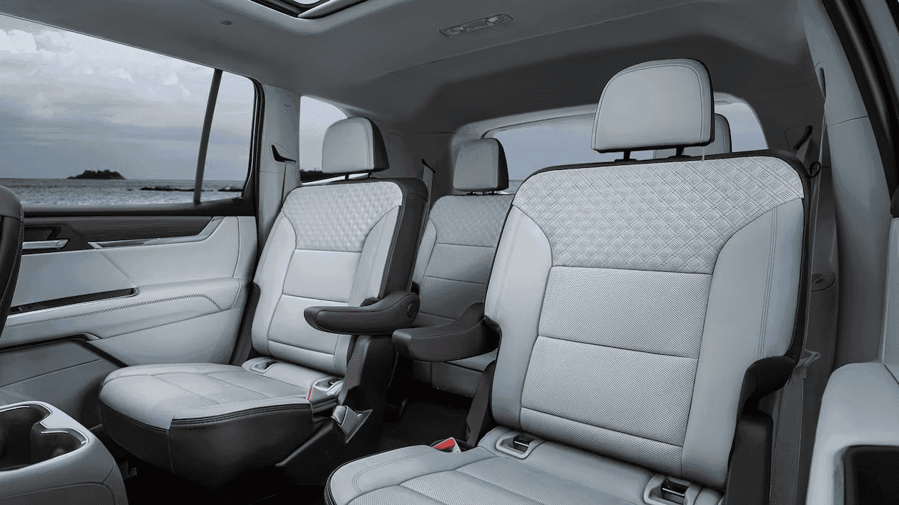 2027 GMC Acadia and 2027 Kia Telluride interior space and cargo comparison