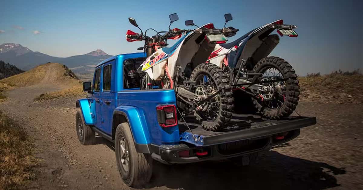 2025 Jeep Gladiator Hauling Two Dirt Bikes in the Truck Bed