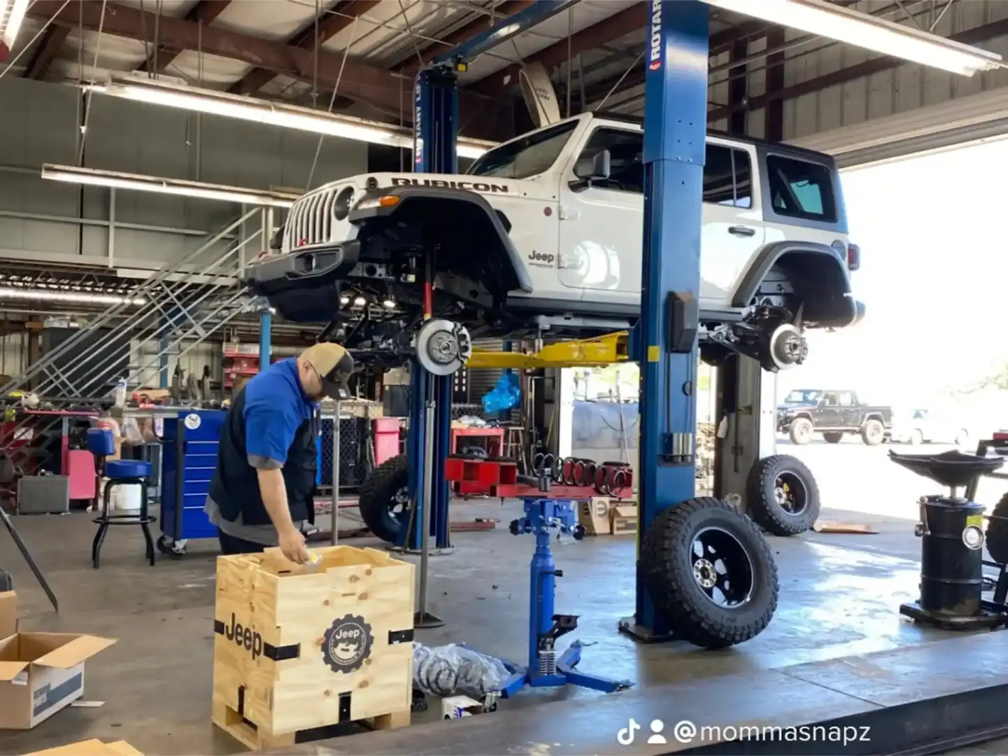 Jeep Service Center