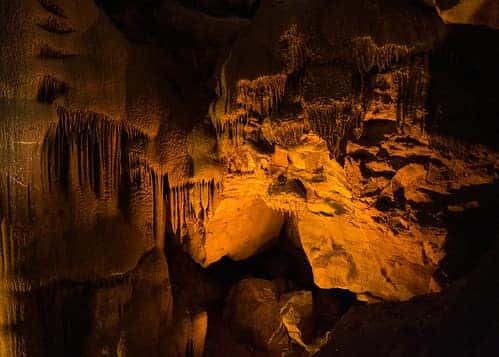 Mammoth Cave, a summer driving destination near Marion, Illinois