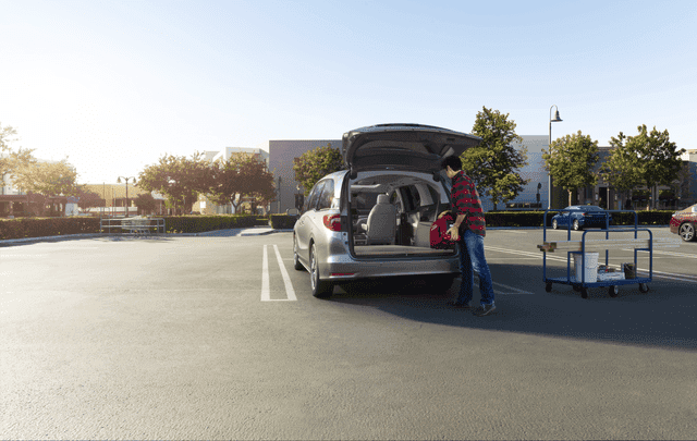 2023 Honda Odyssey trunk loading space