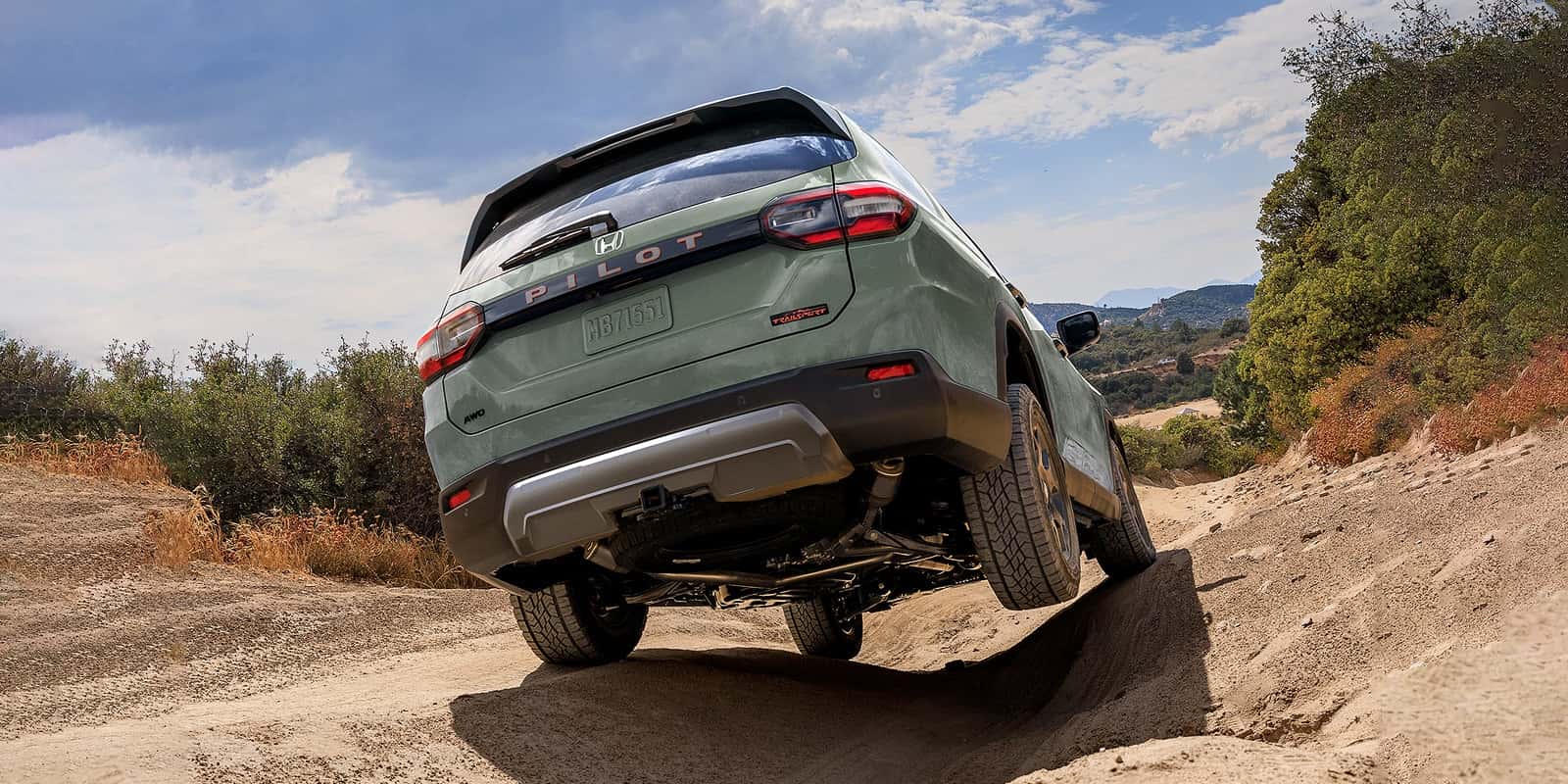 2026 Honda Pilot TrailSport Off-roading