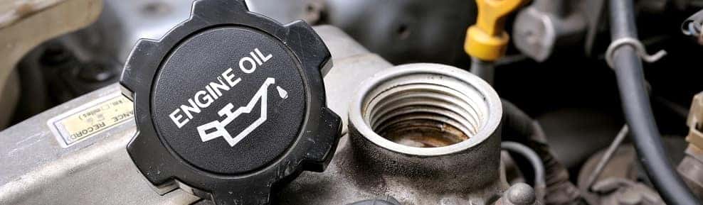 Oil Engine Cap Signs You Need an Oil Change