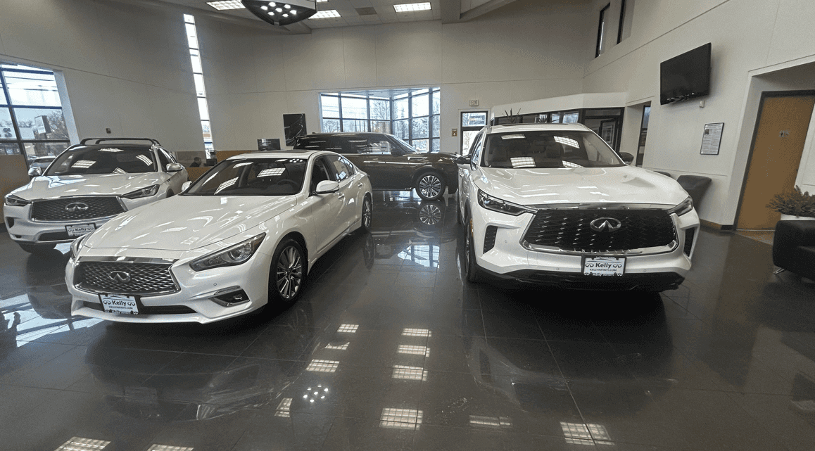 INFINITI Ranks Among Top Luxury Brands for Four Years in a Row Row-of-INFINITI-Vehicles-at-Kelly-INFINITI