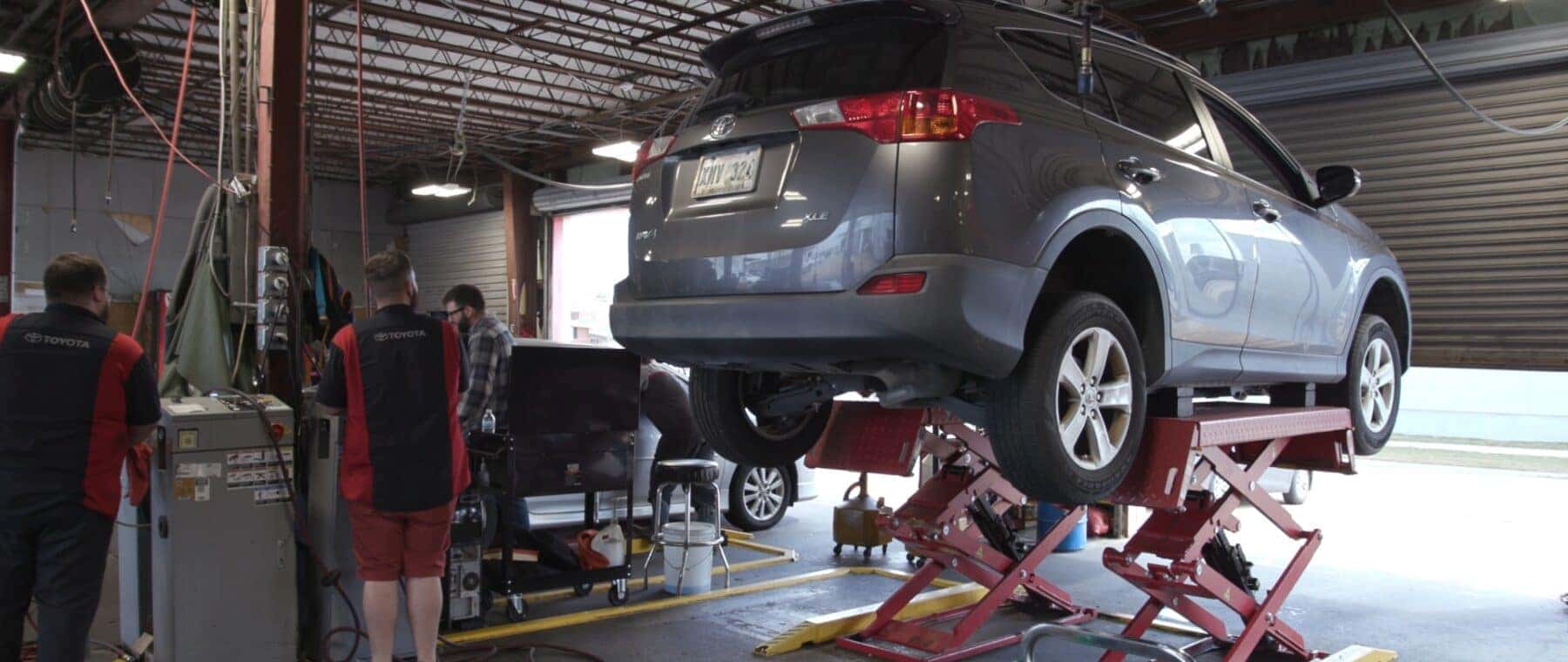 Toyota Service Center near Metairie, LA | Lakeside Toyota