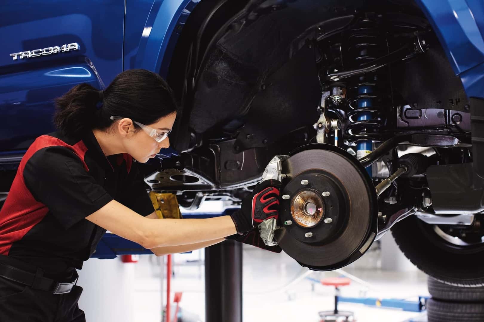 Toyota tire service center in Metairie, LA