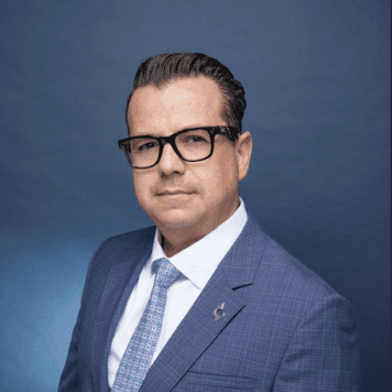 Oliver Ortiz