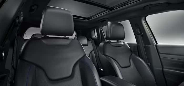 2025 Jeep Compass interior