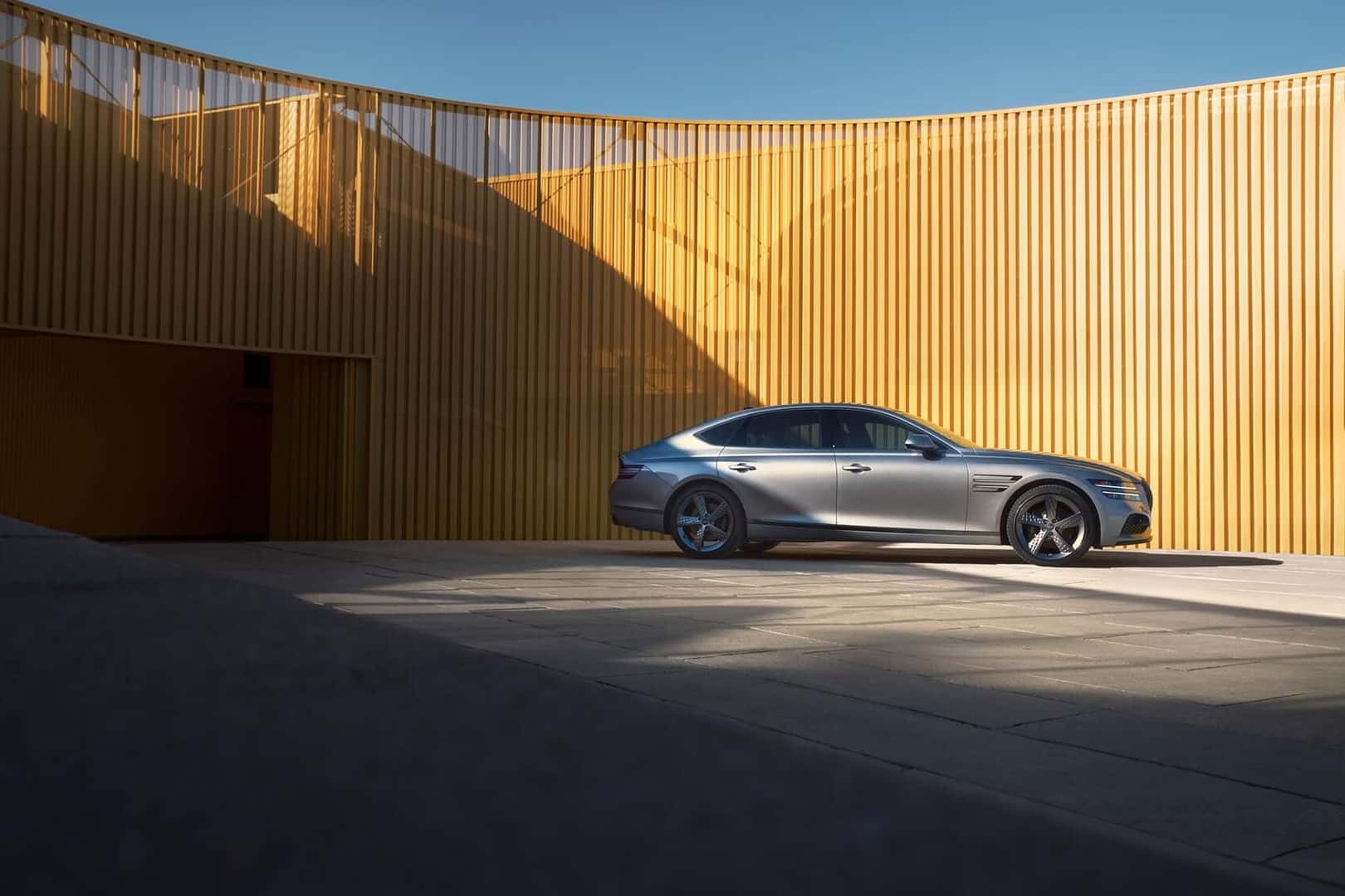 Genesis G70 vs G80