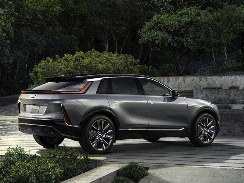2023 Cadillac LYRIQ all-electric powertrain and hi-tech interior