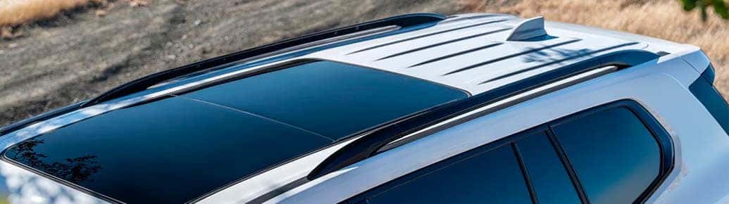 gloss-black roof rails