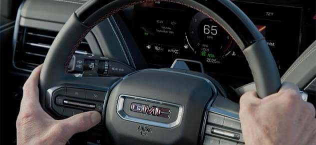 Super Cruise® HANDS-FREE DRIVER ASSISTANCE TECHNOLOGY