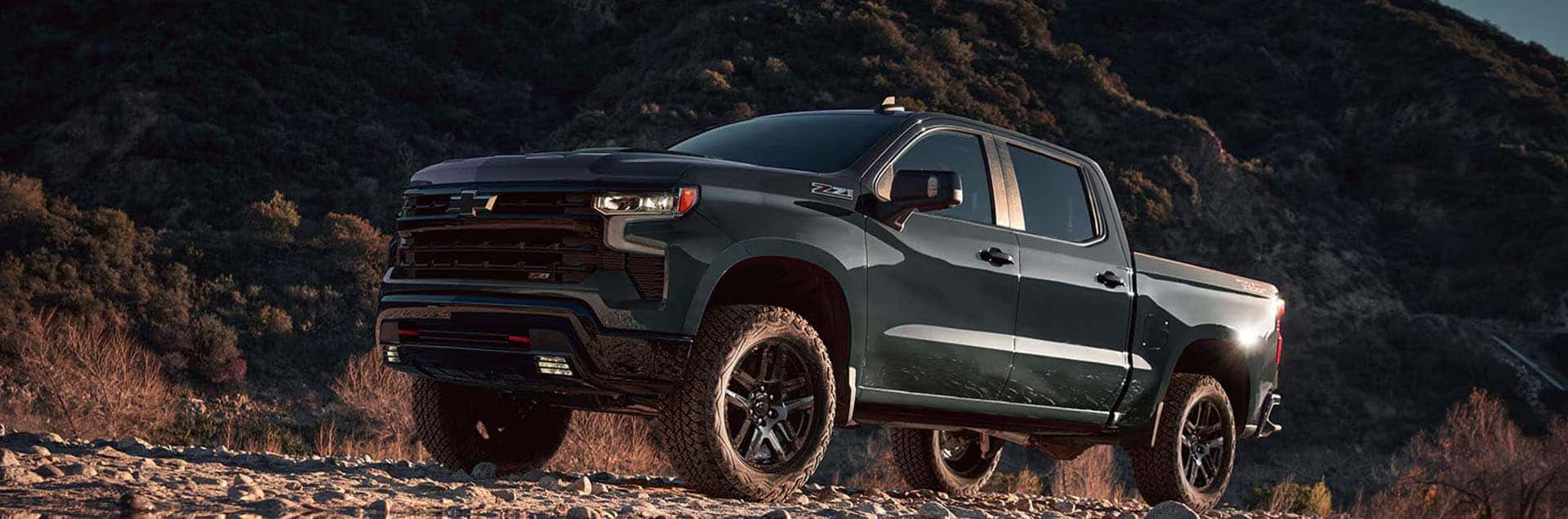 2025 Silverado exterior hero