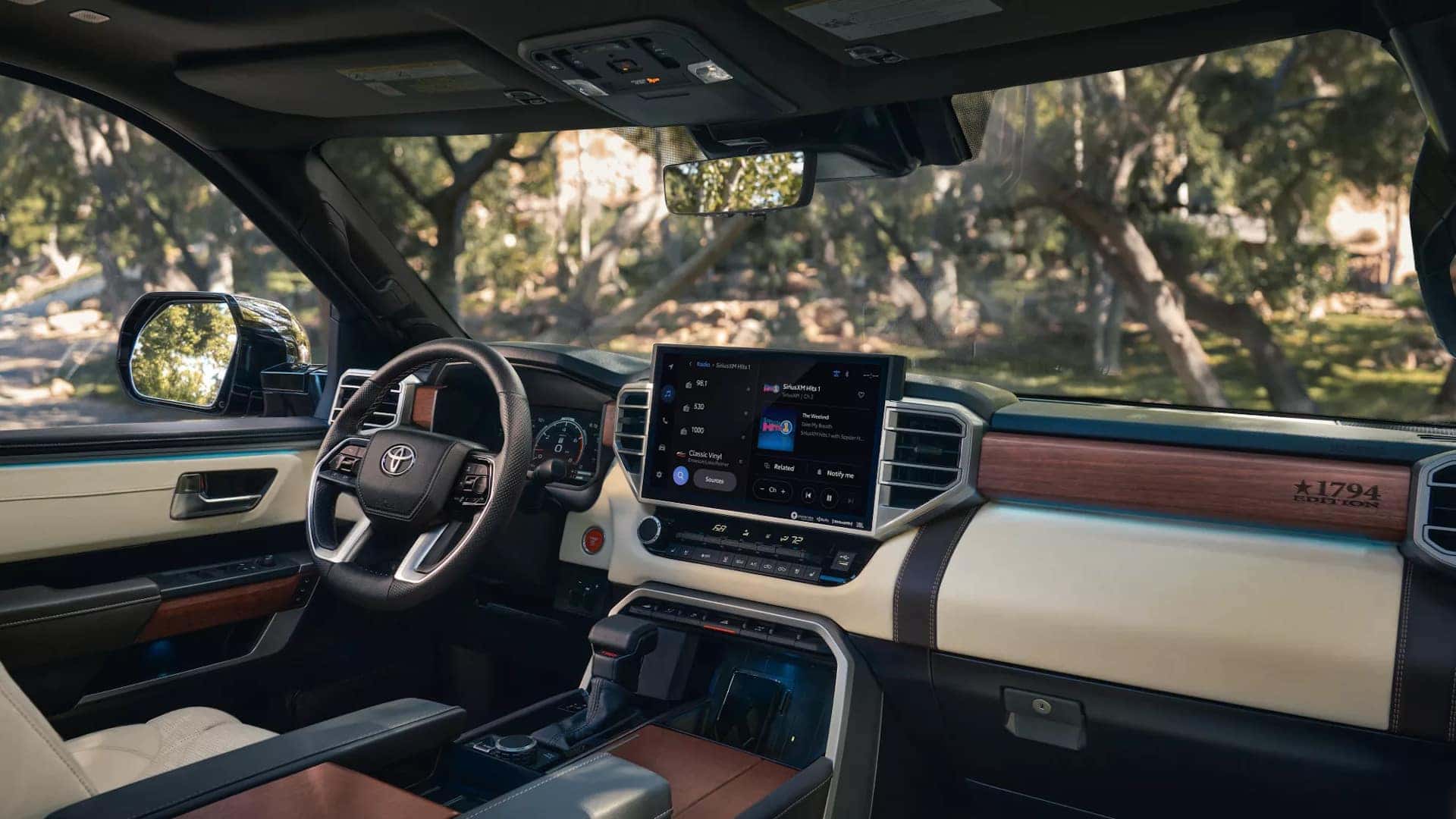 Tundra Hybrid Interior Front