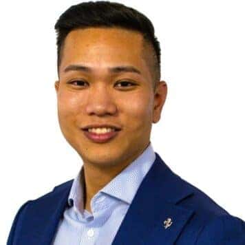 Dennis  Kwong